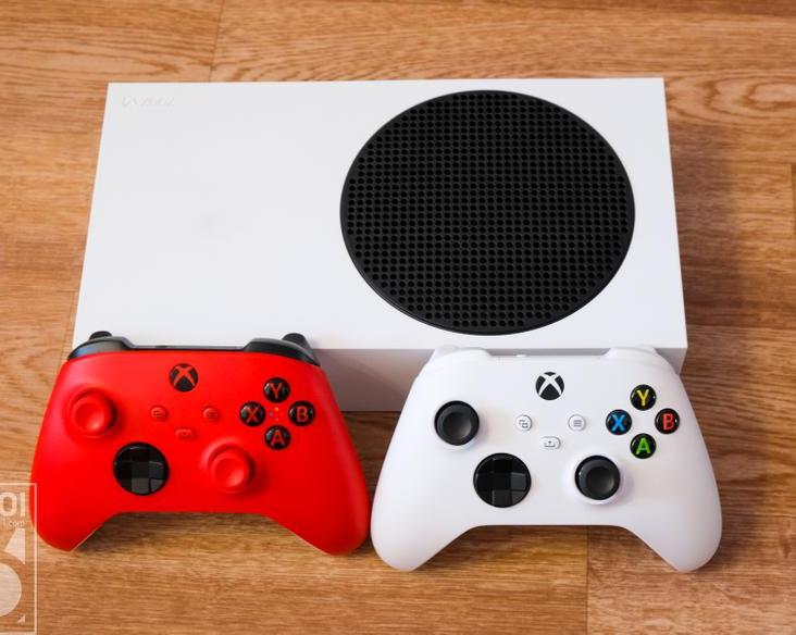 Я купил себе Xbox Series S.</p>
<p>Делюсь впечатлениями, мыслями и опытом владения